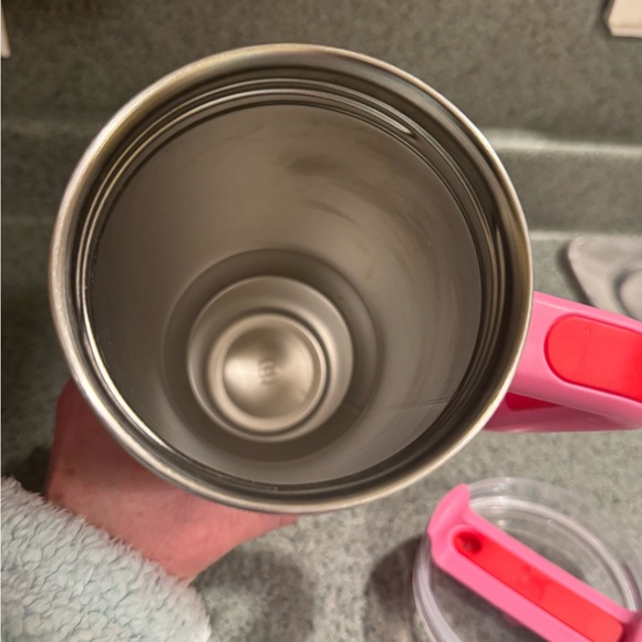 EUC Target 2025 limited edition Valentines Day Stanley Pink Heart Tumbler - Picture 5 of 6